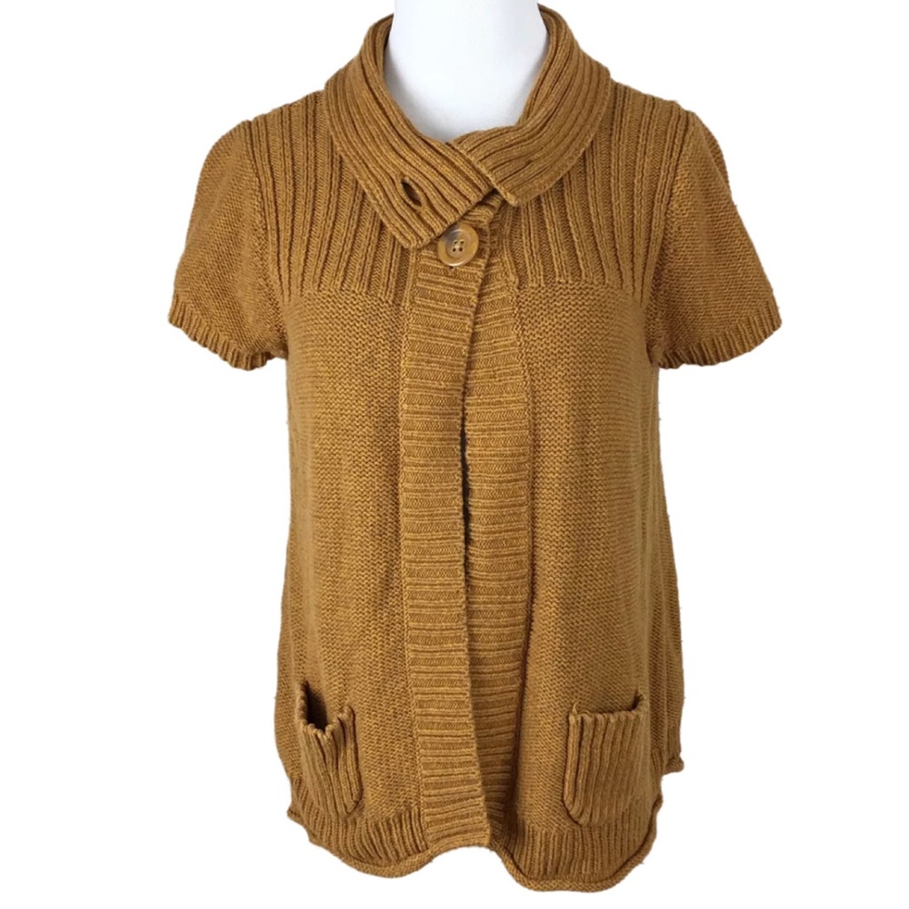 Woman's Camel Large Chunky Sweater Cardigan